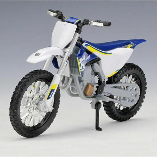 Maisto Toys 1:18 Husqvarna FC 450 Toy Model